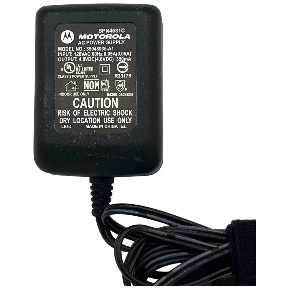 Motorola SPN4681C AC Power Supply Charger Model No 35048035-A1 - Picture 3 of 4